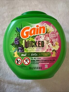 Wicked For Good Fantabulous Floral Laundry Pacs - Green